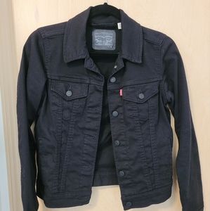 Levi's small black trucker jacket